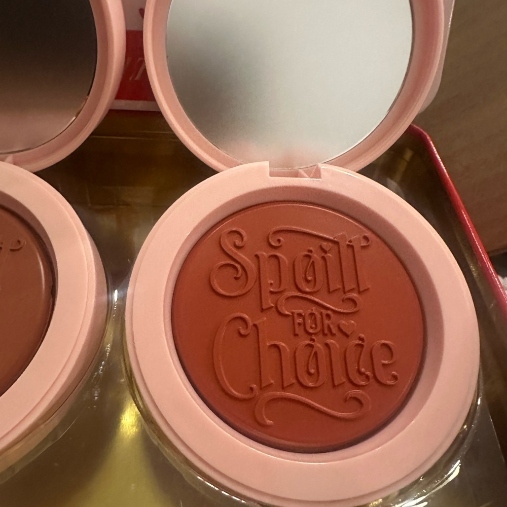 P.Louise Santas Cookies Spoilt For Choice Blush Tin - Picture 5 of 10